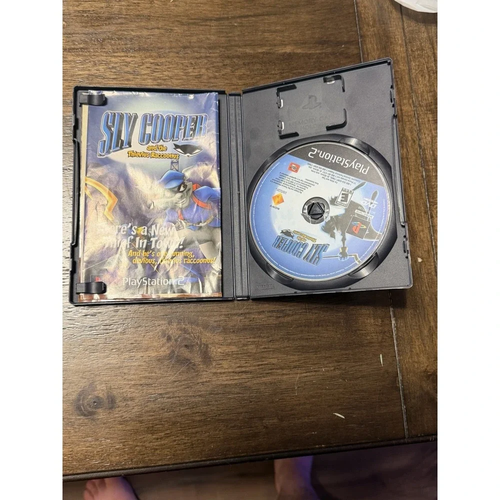 Sly Cooper and the Thievius Raccoonus 2002 Sony PlayStation 2 PS2 Game NO MANUAL